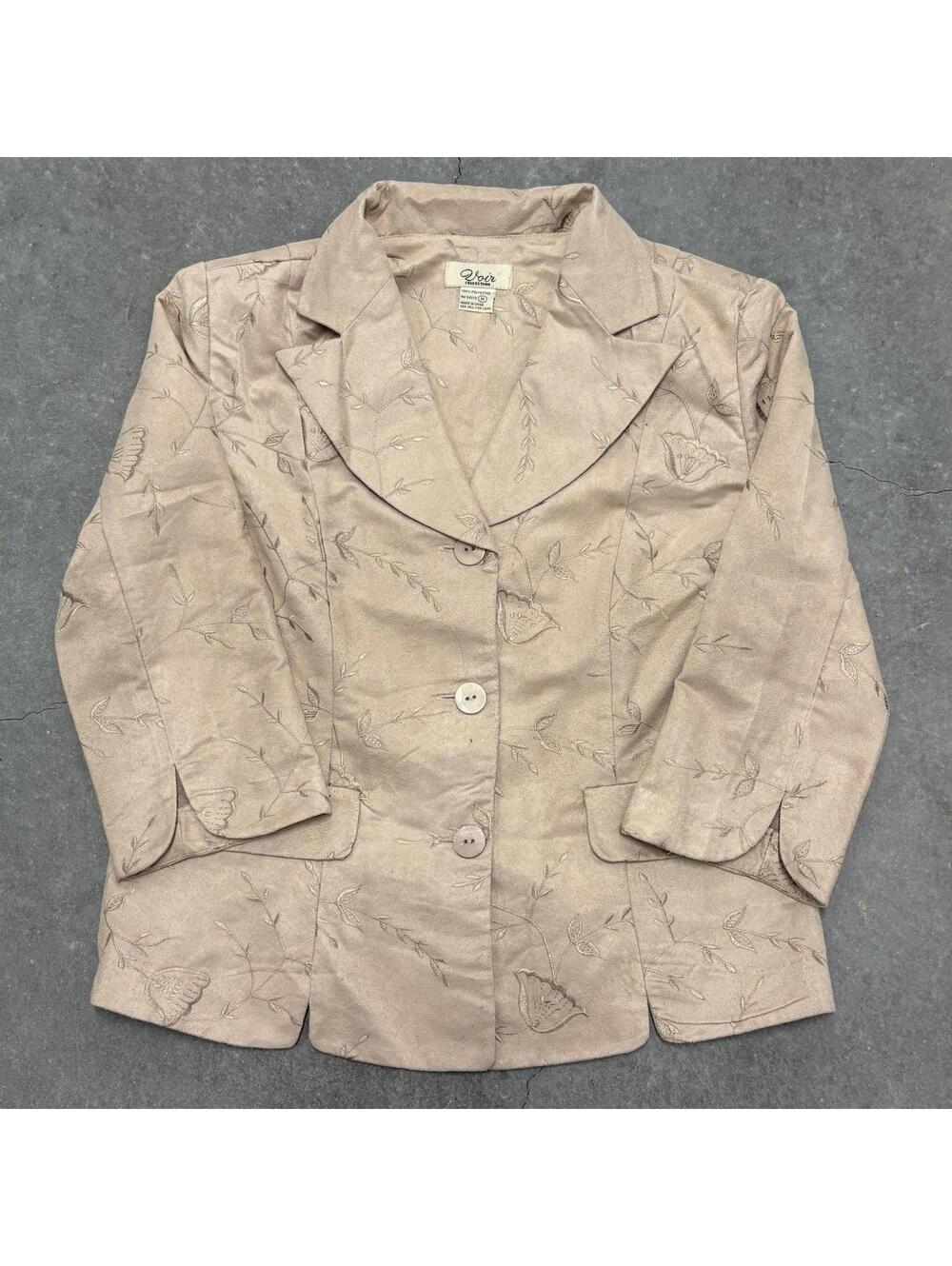 VOIR Collection Floral Embroidered Blazer